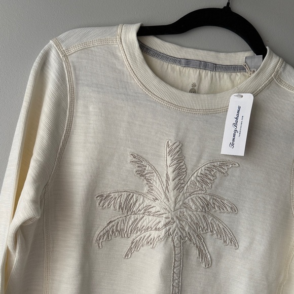 Tommy Bahama Tops - NWT Tommy Bahama Tobago Bay Palm Tree Embroidered crew